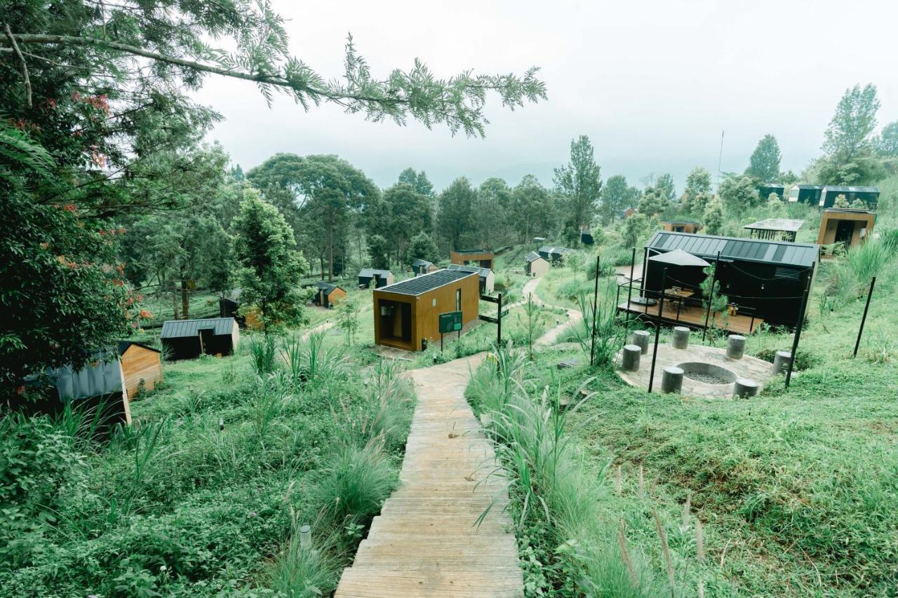 Bobocabin Gunung Mas, Puncak Tagalbato 外观 照片