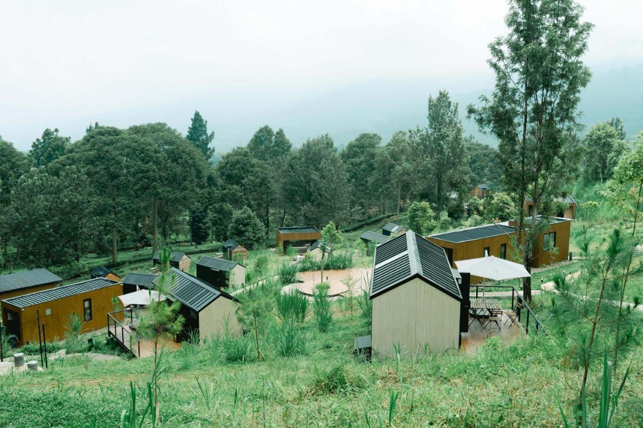 Bobocabin Gunung Mas, Puncak Tagalbato 外观 照片